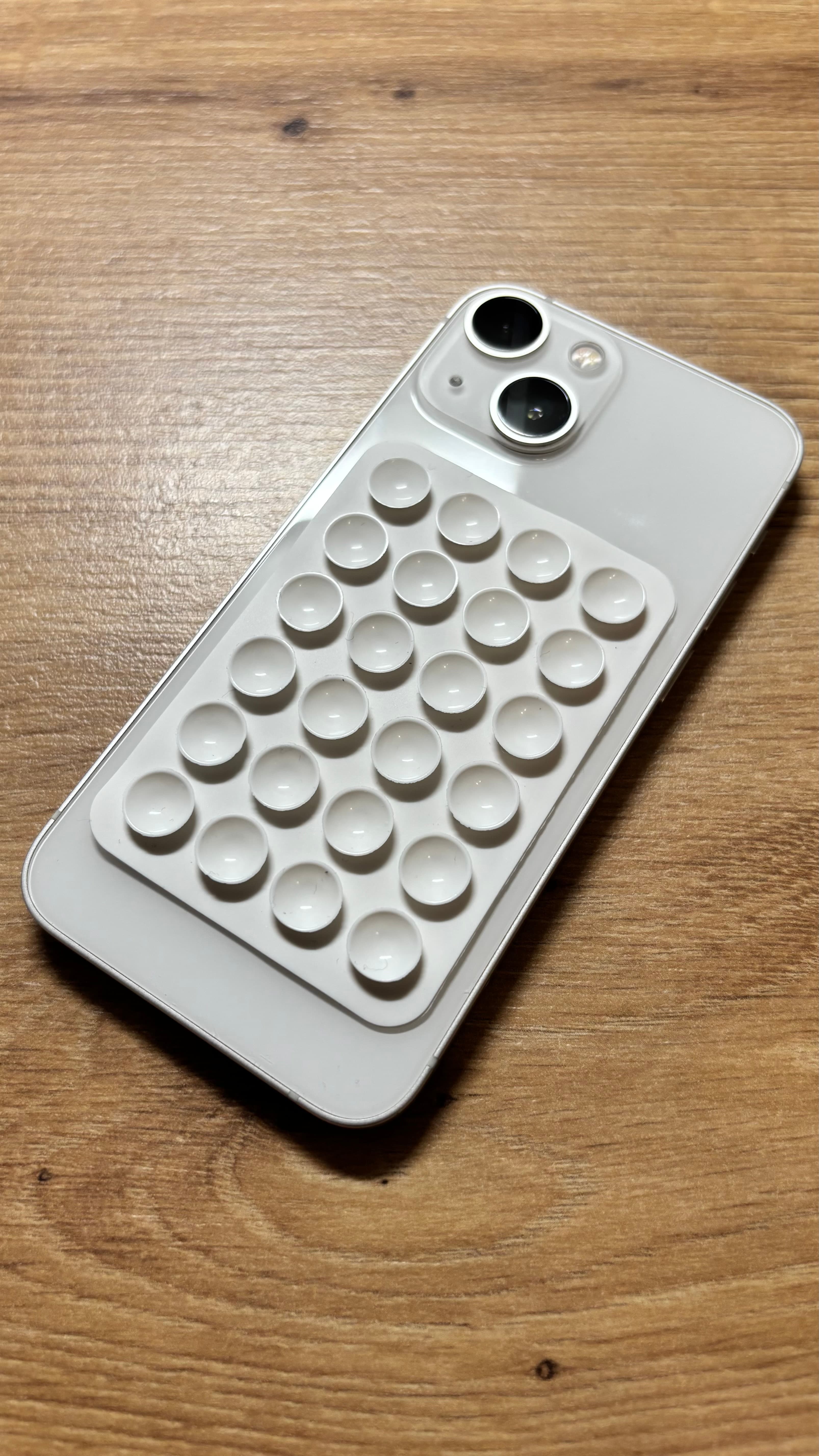 Silikonowa mata z przyssawkami do smartfona 📱