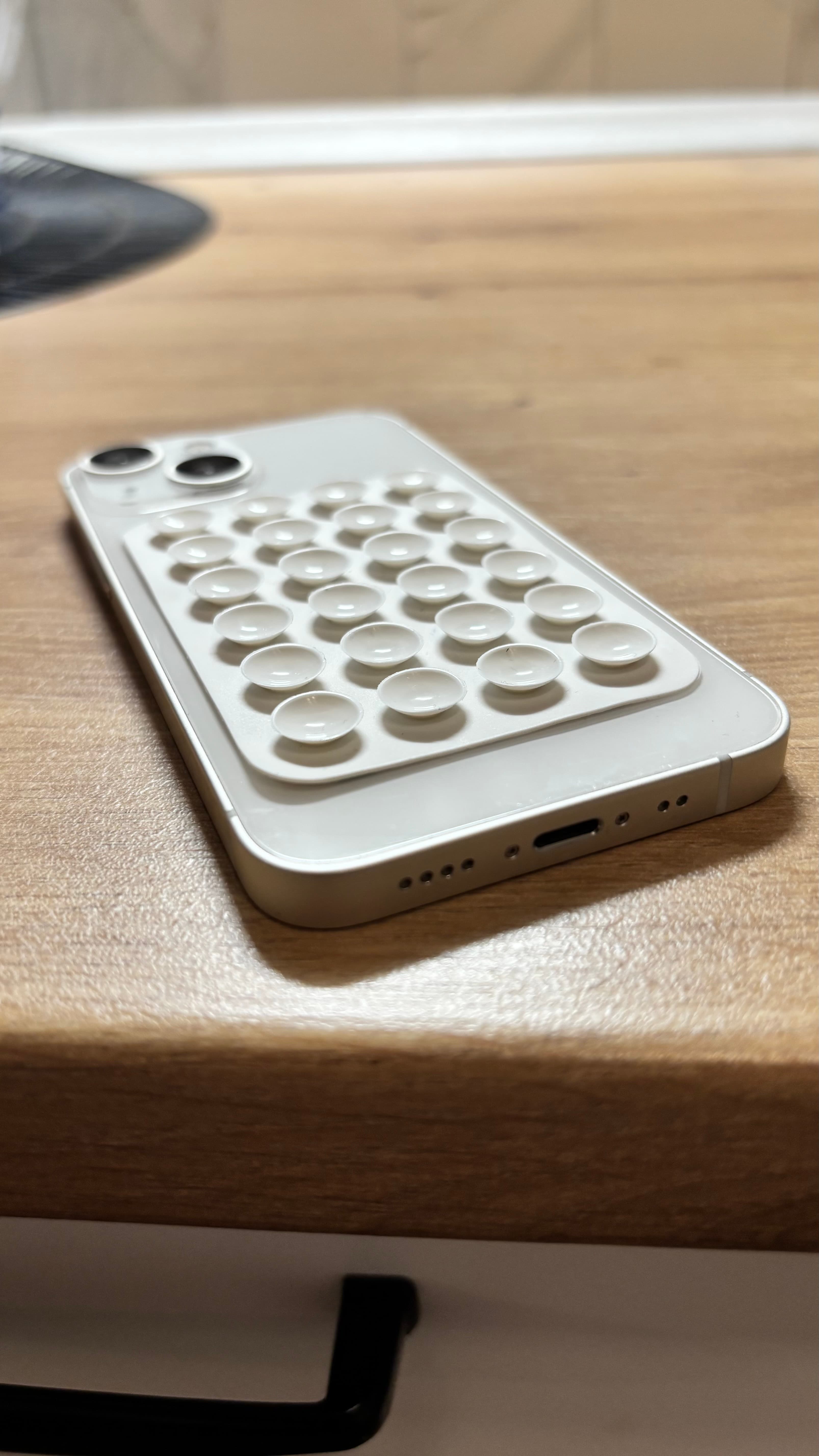 Silikonowa mata z przyssawkami do smartfona 📱